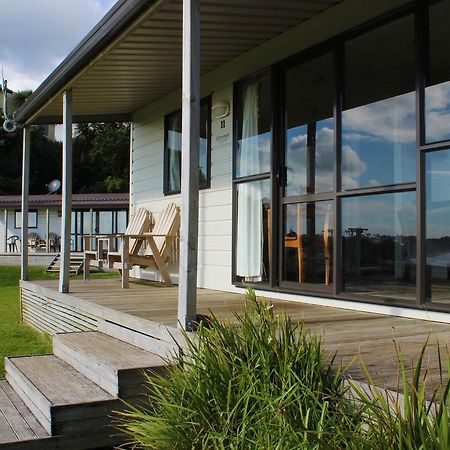 Oakura Beach Holiday Park Exterior foto