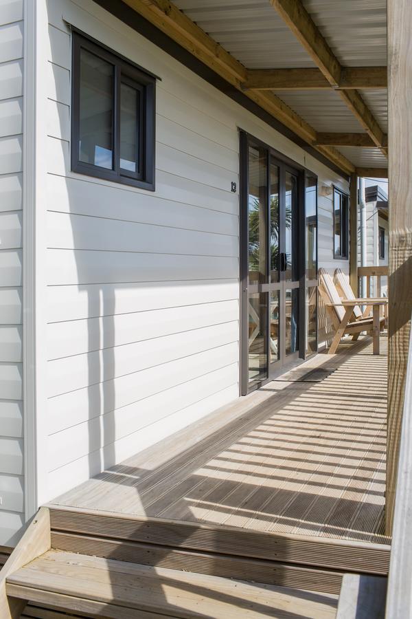 Oakura Beach Holiday Park Exterior foto